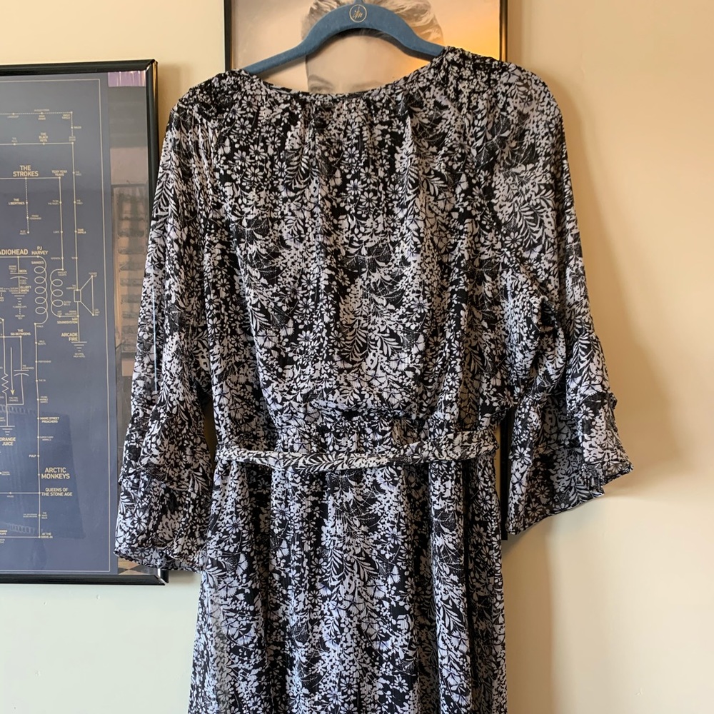 NWT Lauren Conrad Peasant Dress
